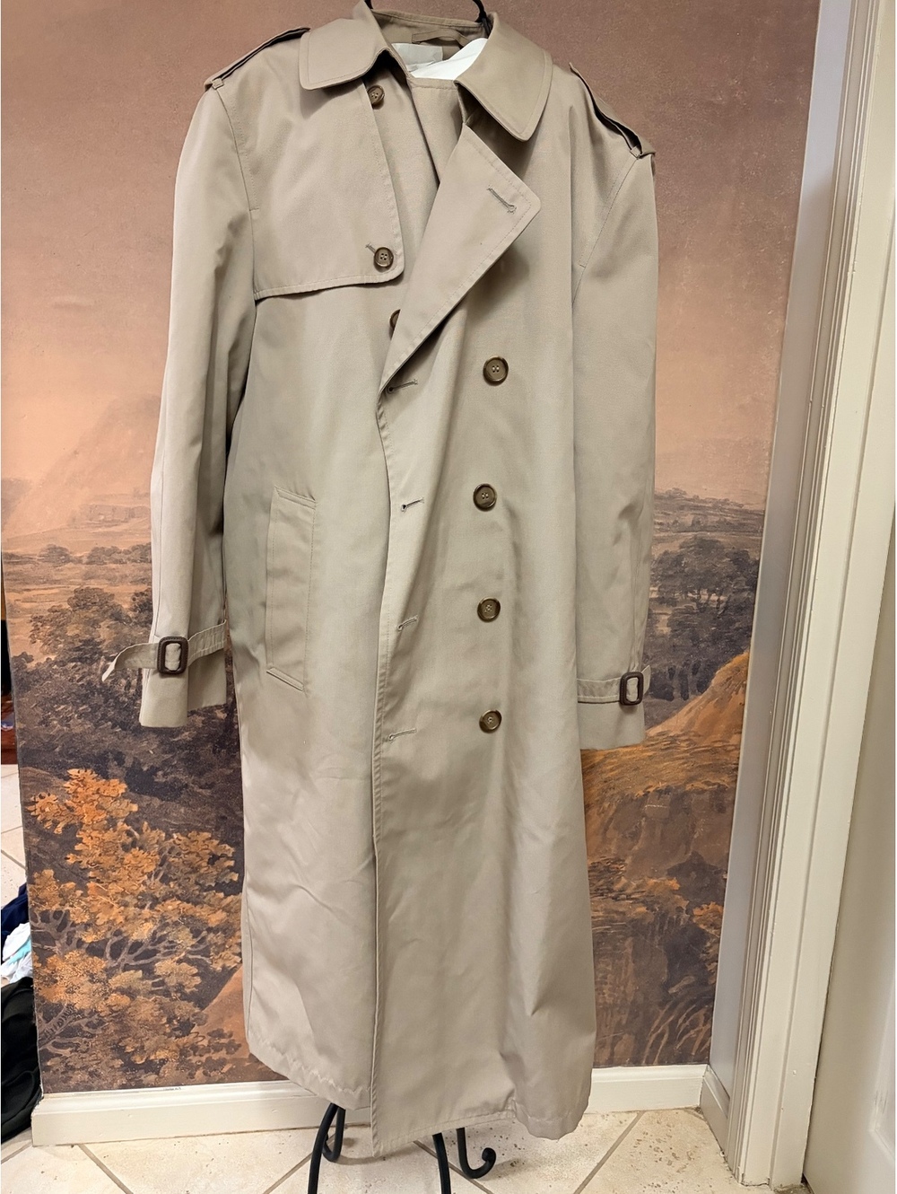 Vintage London Fog Trench Coat Men's Size 42 Reg Overcoat with Zip-Out Liner